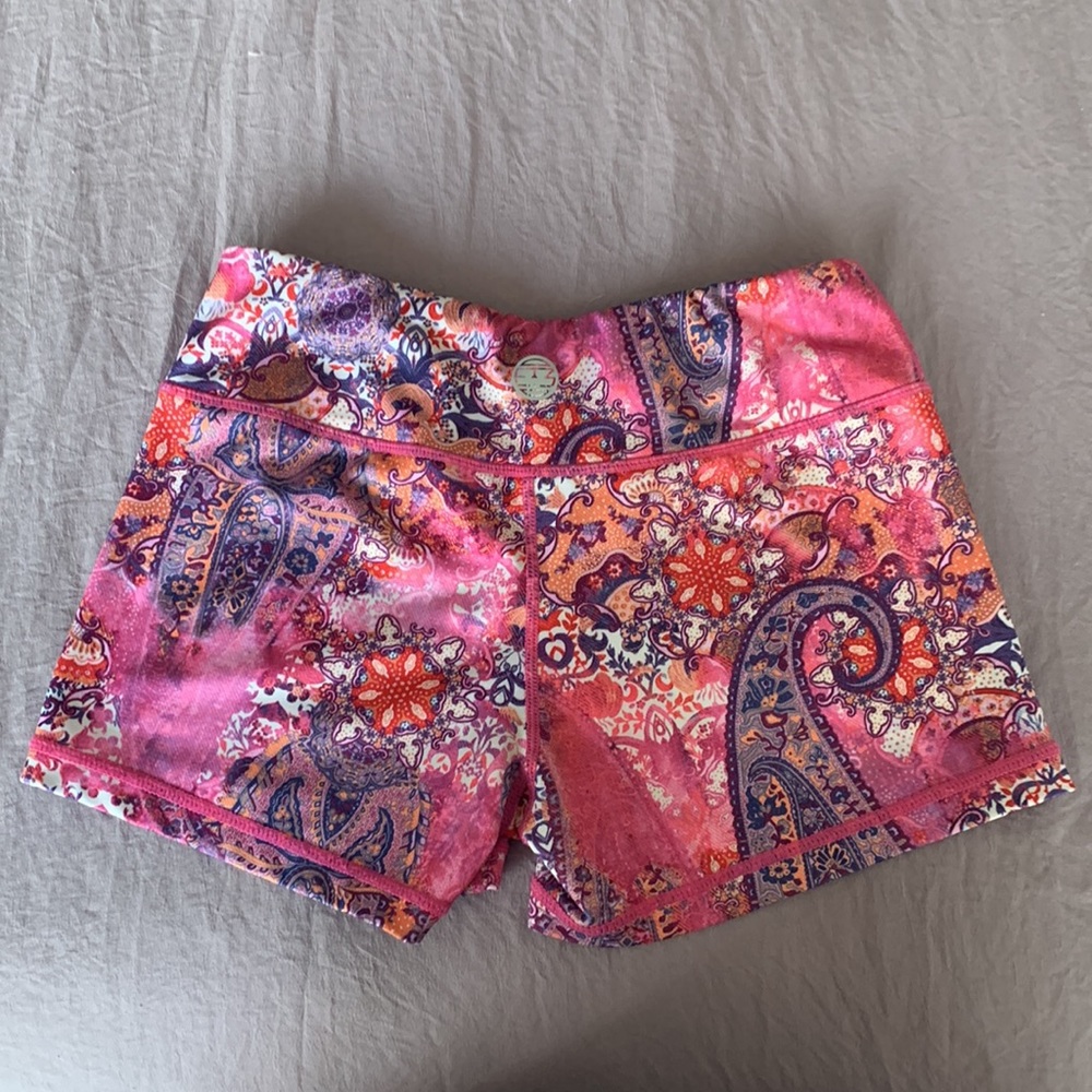 IAB MFG Booty shorts - Picture 3 of 3